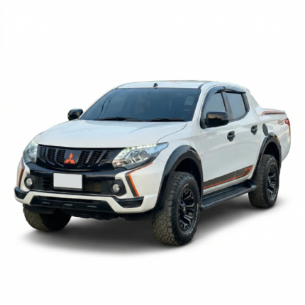 2020-mitsubishi-triton-2.4l-turbo-2020 Mitsubishi Triton 2.4L Turbo Diesel Automatic front view